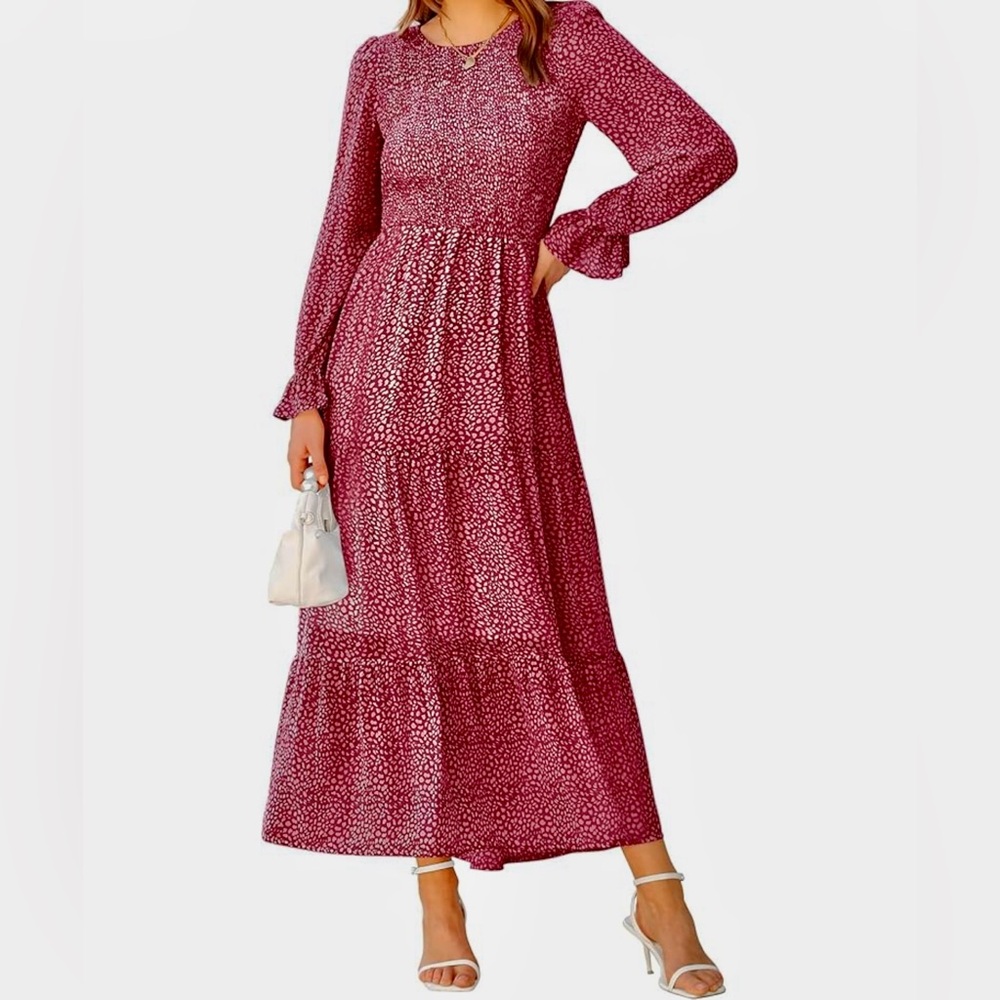 Boho long sleeve summer Maxi red white detail Dress
Size M stretchy